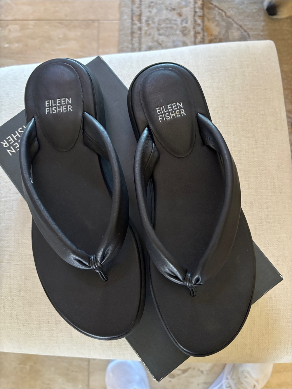 Eileen Fisher Jelly Napa Leather Sandals. Black. Size 8. NWT.